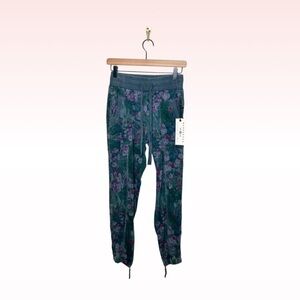 Nwt MARRAKECH blue floral jogger pants (Sz S)